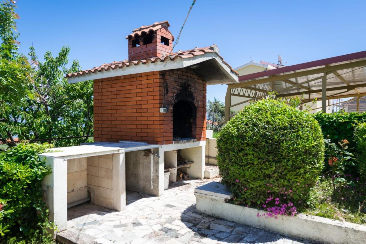 Holiday Home Kalinic Слатине Экстерьер фото