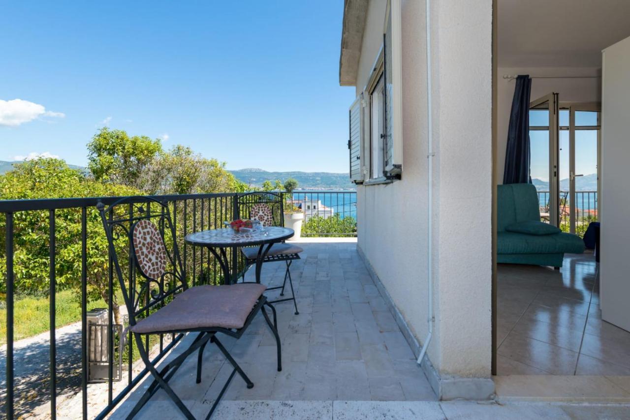 Holiday Home Kalinic Слатине Экстерьер фото