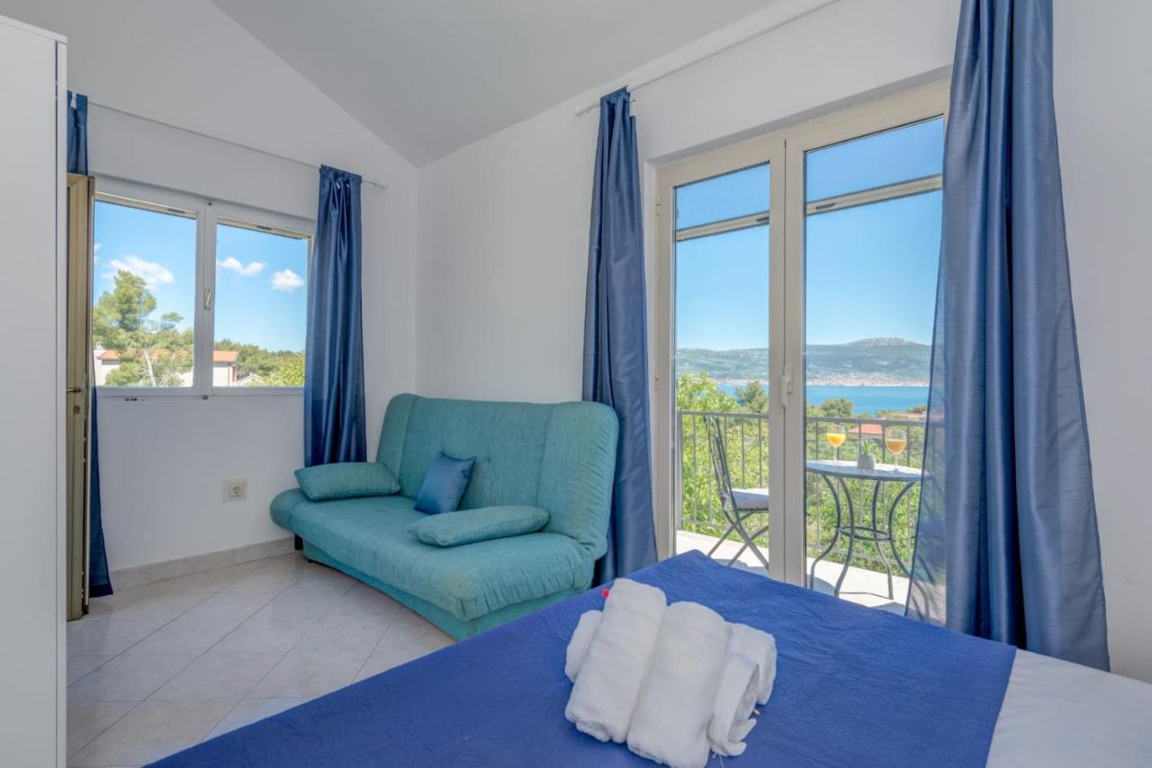 Holiday Home Kalinic Слатине Экстерьер фото