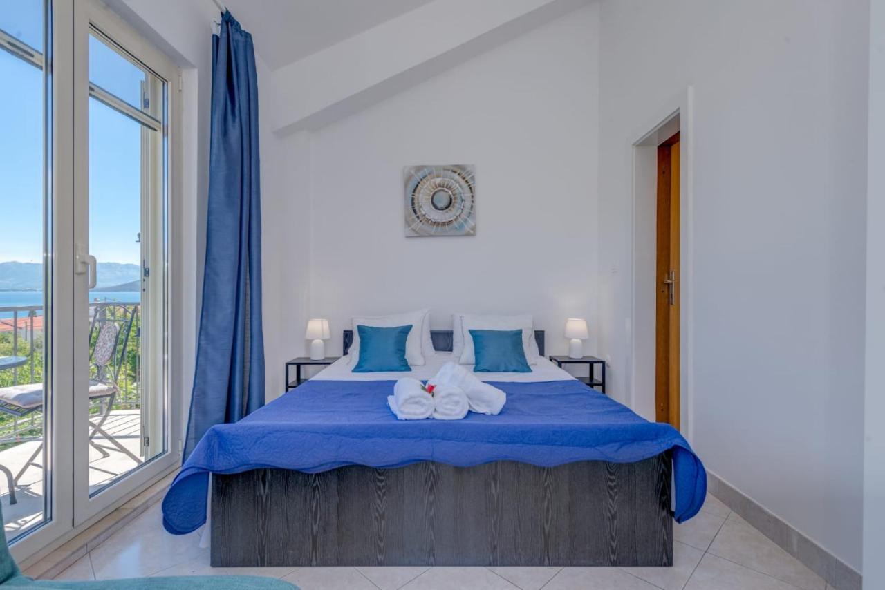 Holiday Home Kalinic Слатине Экстерьер фото